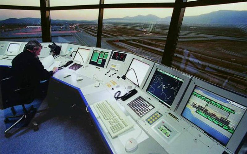 ΗΠΑ: Σε προσωρινές δουλειές εκατοντάδες ελεγκτές εναέριας κυκλοφορίας – Έμειναν απλήρωτοι