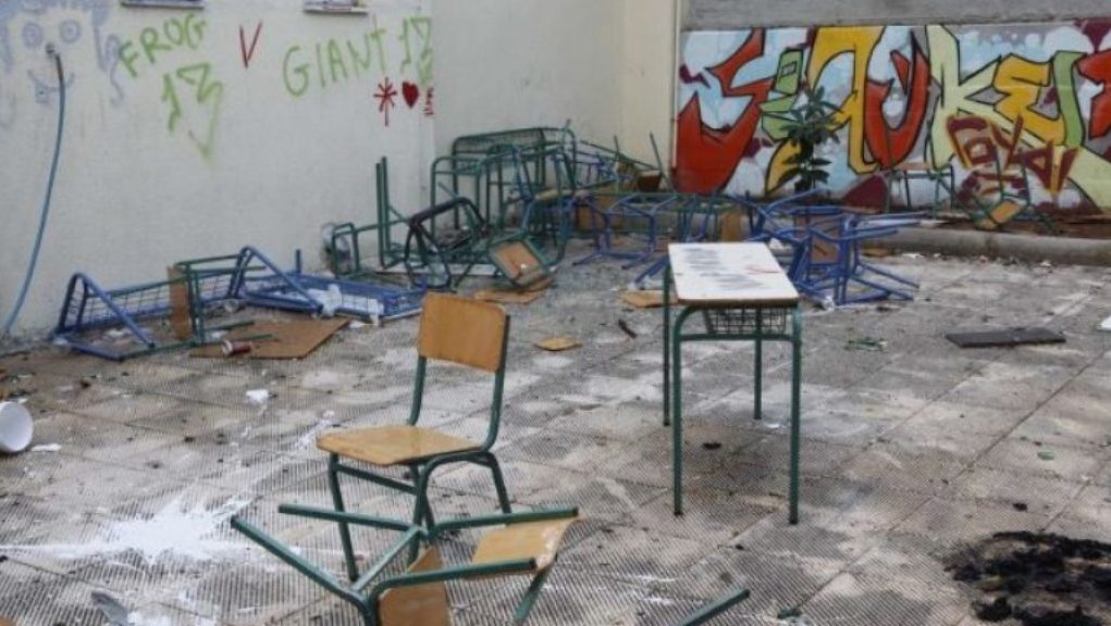 Ποιος πληρώνει τον λογαριασμό;