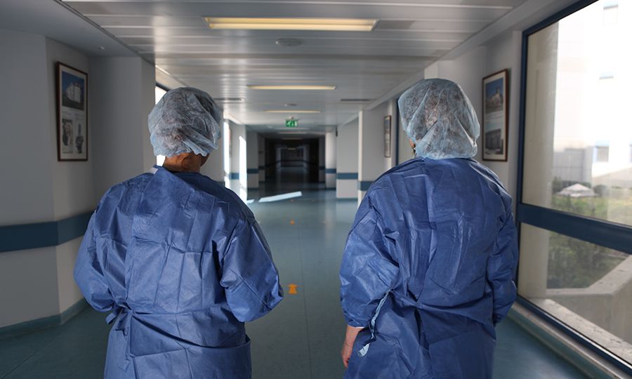 Υποχώρησαν πυροβολώντας οι ιδιώτες στον τομέα της Υγείας: Τους υποσχέθηκε λύσεις στο πρόβλημα της έλλειψης νοσηλευτών, ο Νεόφυτος Χαραλαμπίδης