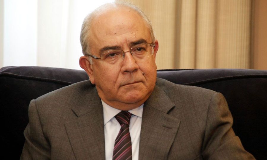 Παρέμβαση Ομήρου: Αφήνει στην άκρη «συμπεριφορές της τελευταίας δεκαετίας» στην ΕΔΕΚ και καλεί σε συστράτευση ενόψει εκλογών