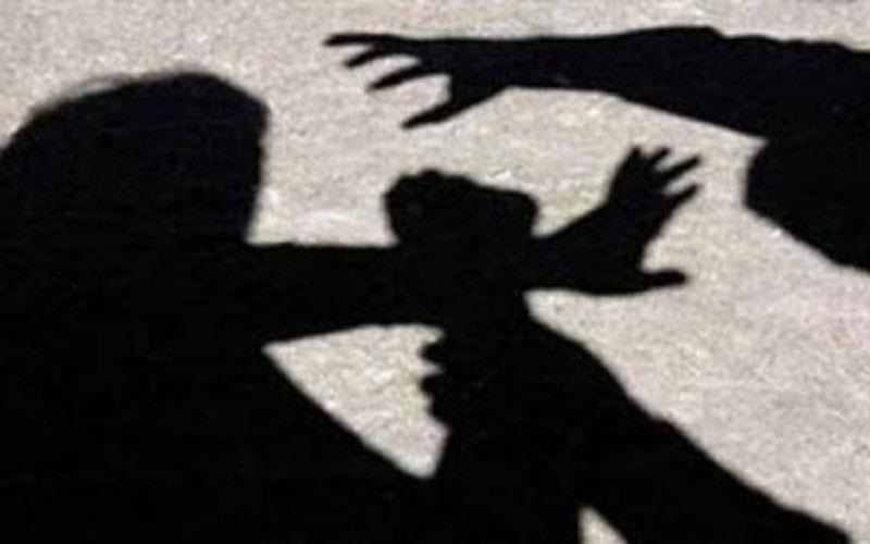 Επέστρεψε στην Κύπρο ανυποψίαστος αλλά… συνελήφθη στο αεροδρόμιο: Χτύπησε με γυάλινο ποτήρι στο πρόσωπο 29χρονο ενώ διασκέδαζαν στη Σαριπόλου την Πρωτοχρονιά