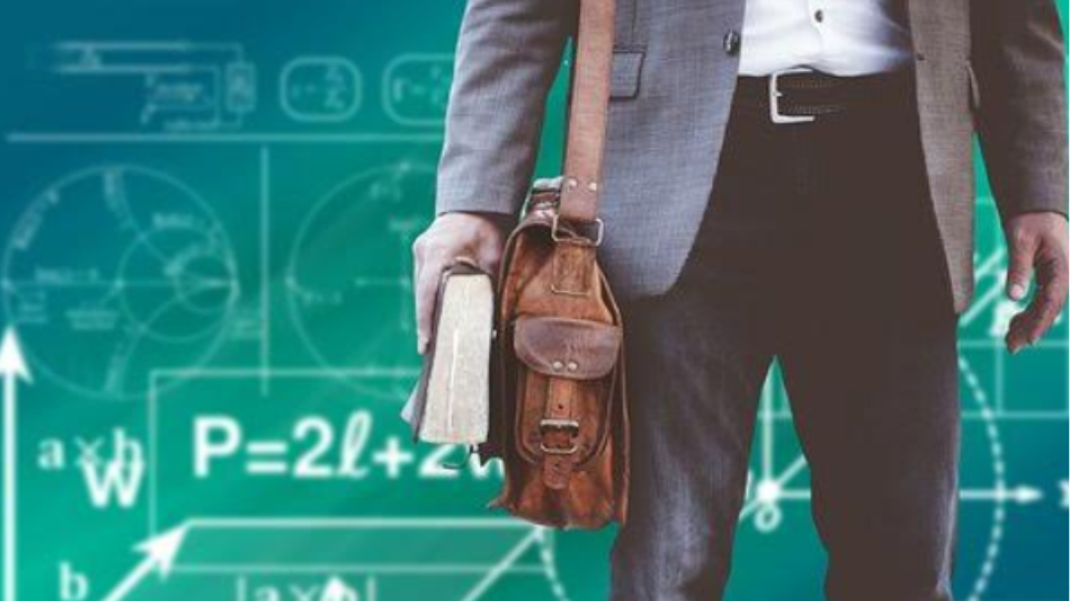 Κριτήρια αξιολόγησης εκπαιδευτικών: Ξανά αναβολή από τη Βουλή – «Πισωγύρισμα» που δεν βοηθά, δηλώνει η υπουργός Παιδείας