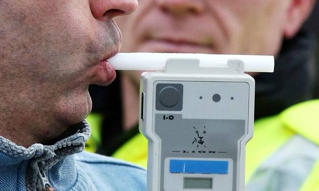 Δέκα οδηγοί έχασαν το δίπλωμά τους – Βρέθηκαν θετικοί στο νάρκοτεστ και άλκοτεστ