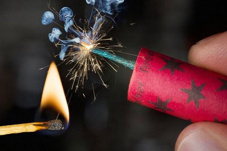 Ανήλικος τραυματίστηκε στην παλάμη από έκρηξη κροτίδας – Μεταφέρθηκε στο νοσοκομείο