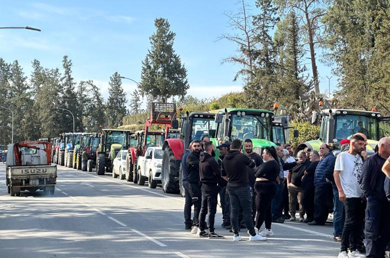 Μέρος του πλιάτσικου και ο ΚΟΑΠ