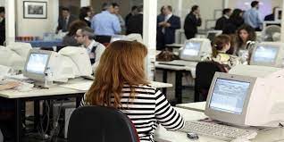 Απασχόληση: Άνοδος στην Εκπαίδευση, πτώση σε Δημόσια Υπηρεσία