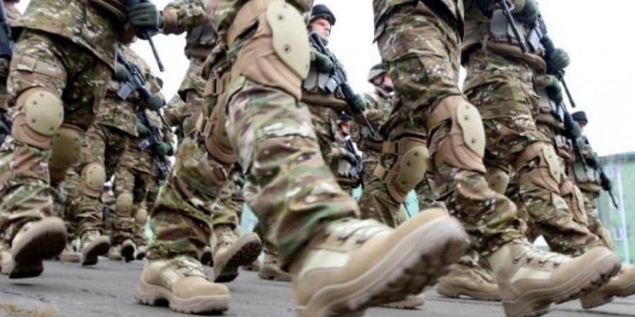 Ανθυπολοχαγός ο οποίος κτύπησε στρατιώτη, σήμερα είναι ταγματάρχης, ενώ ο εθνοφρουρός εκτός από την αποζημίωση εισέπραξε και δεκαήμερη φυλάκιση