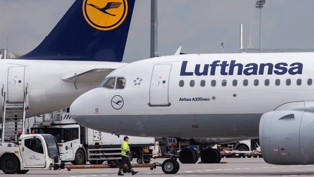 Παραλύει η Lufthansa – Σε απεργία πιλότοι και αεροσυνοδοί