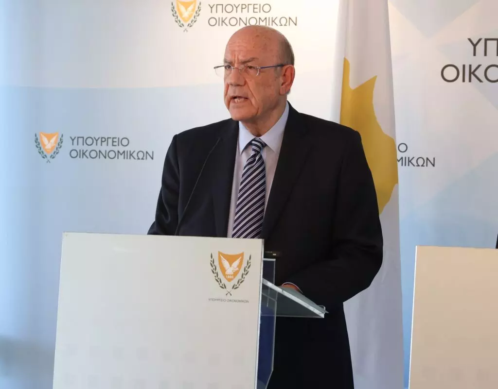 Θέλει και το αίμα μας ο Μάκης αλλά για καλό σκοπό