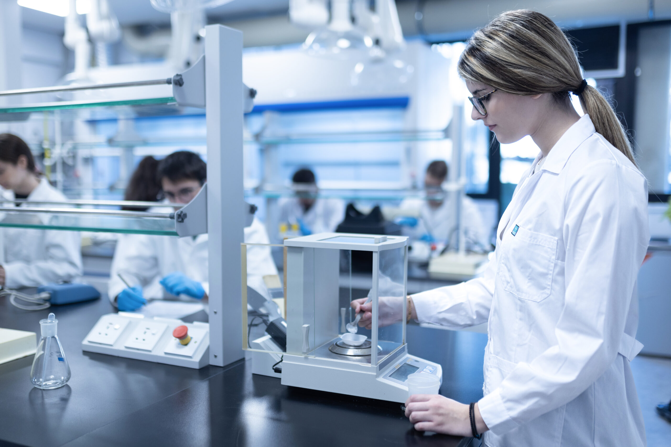 Διανυκτερεύοντα Φαρμακεία, Τετάρτη 26 Νοεμβρίου