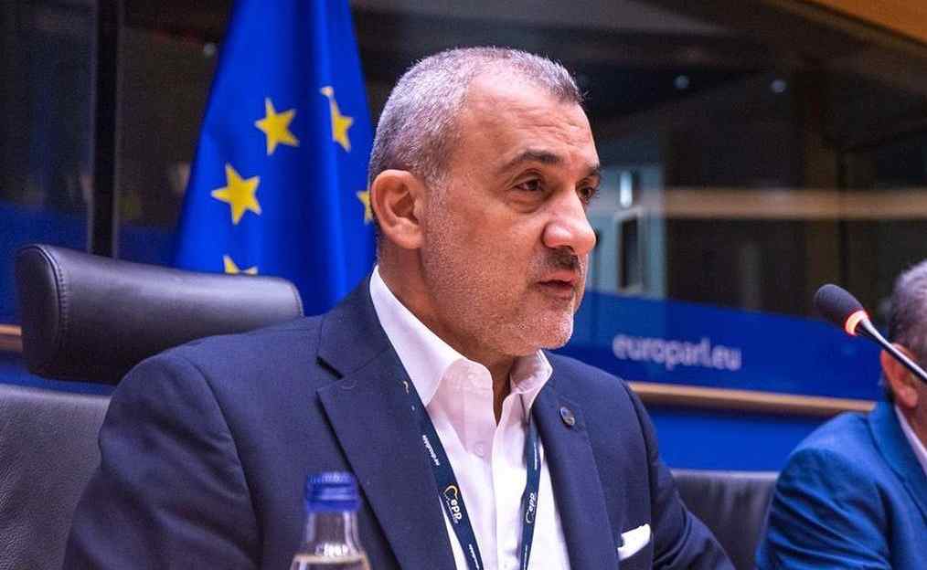 Λουκάς Φουρλάς για την κόρη του «Μου λείπει η αγκαλίτσα σου, το “παπά