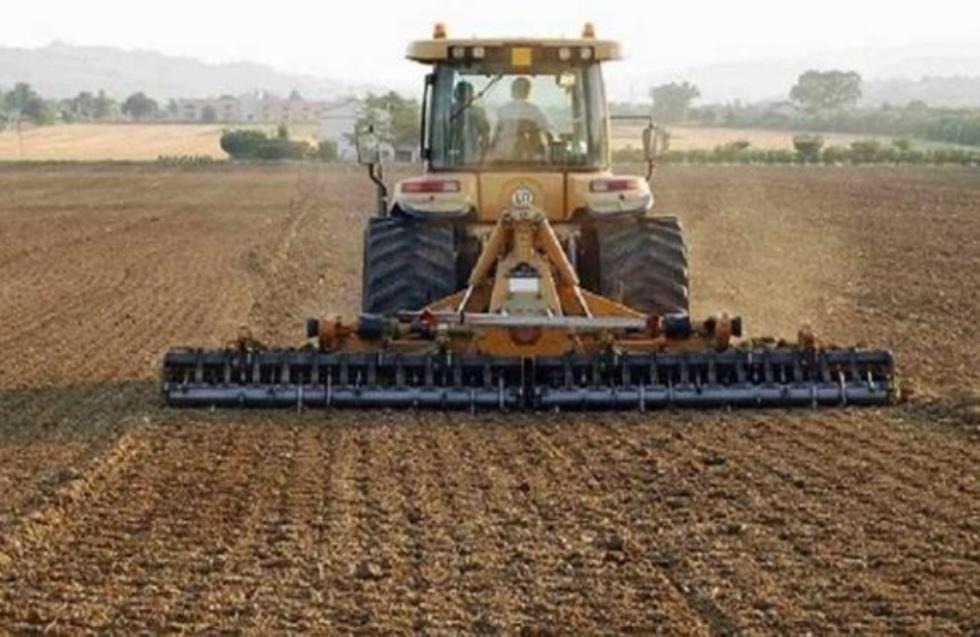 Οδηγός εξοικονόμησης νερού σε 25.000 γεωργούς από το Τμήμα Γεωργίας