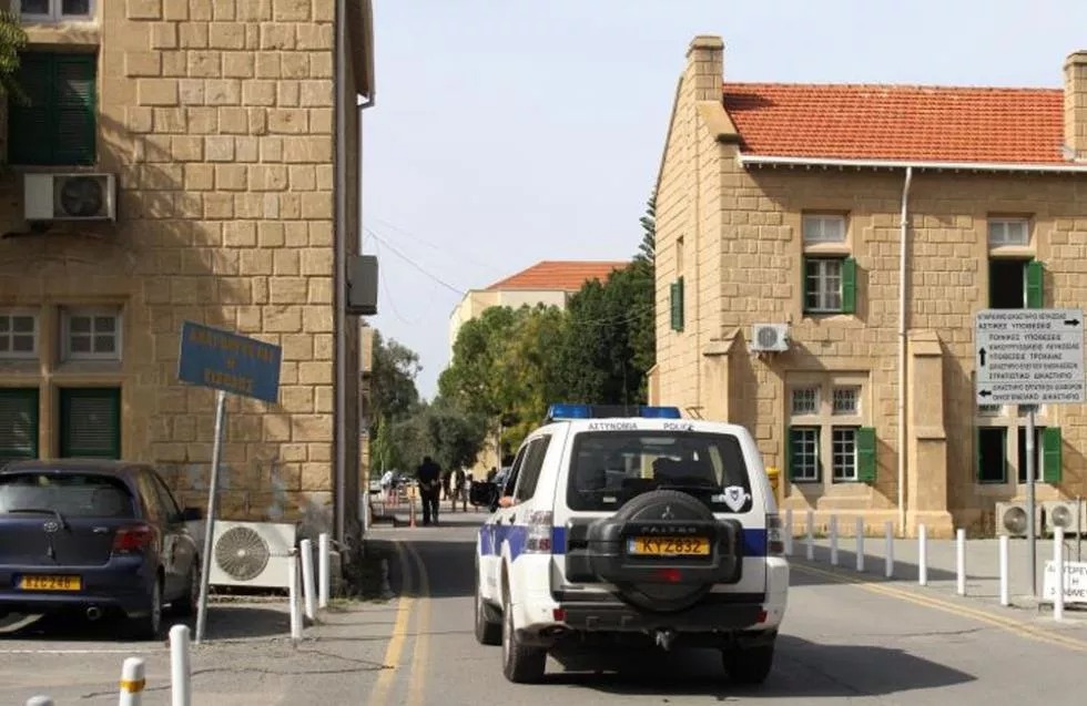 Υπόθεση εγγράφων Φυλακών: Μη παραδοχή και των οκτώ, εγείρουν ζήτημα δίκαιης δίκης