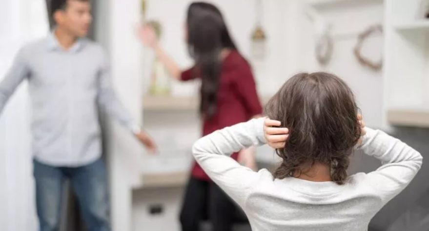 Δικαστήριο: Δεύτερη ευκαιρία σε μητέρα που χτύπησε την κόρη της στο κεφάλι