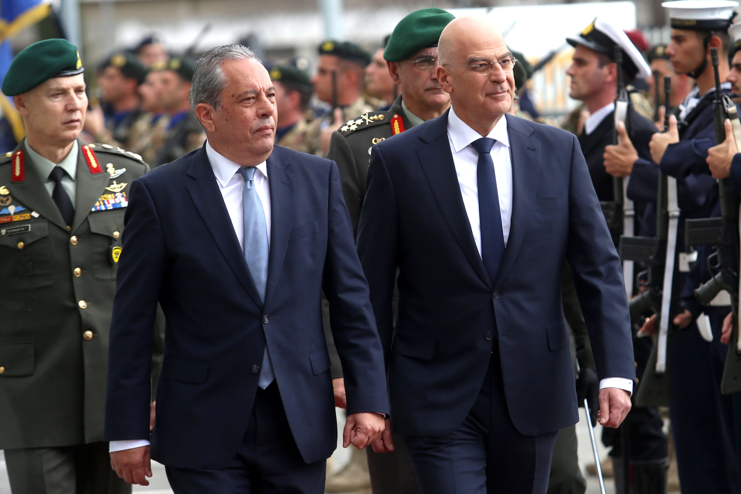 Στην Κύπρο ο Δένδιας – Συναντά τη Δευτέρα τον Πάλμα