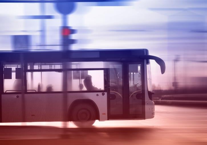 Ακατάλληλα λεωφορεία φρέναραν εκδρομή μαθητών Γυμνάσιου στη Λεμεσό – Έλεγχος του ΤΟΜ και της Αστυνομίας αποκάλυψε σοβαρές παραλείψεις