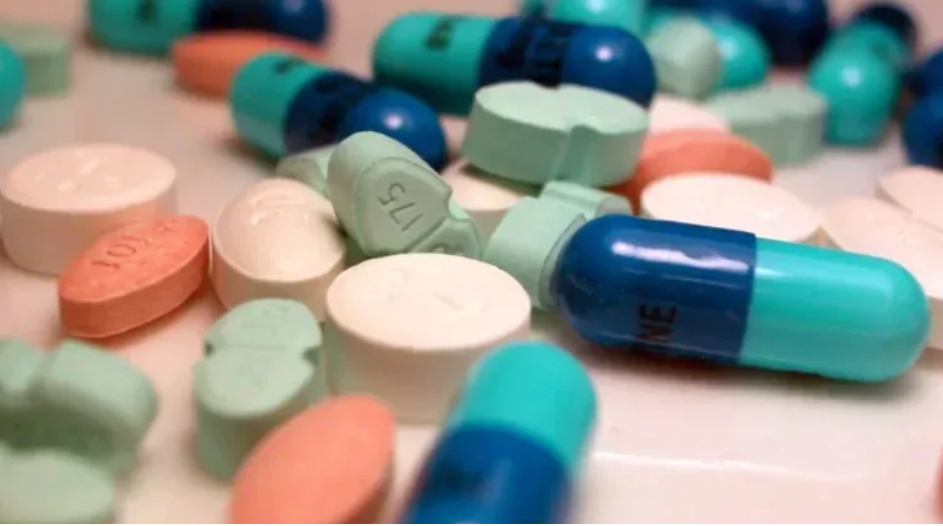 Τέρμα στις αχρείαστες ουρές στα κρατικά φαρμακεία – Οι αλλαγές που έρχονται εντός των επόμενων δύο εβδομάδων