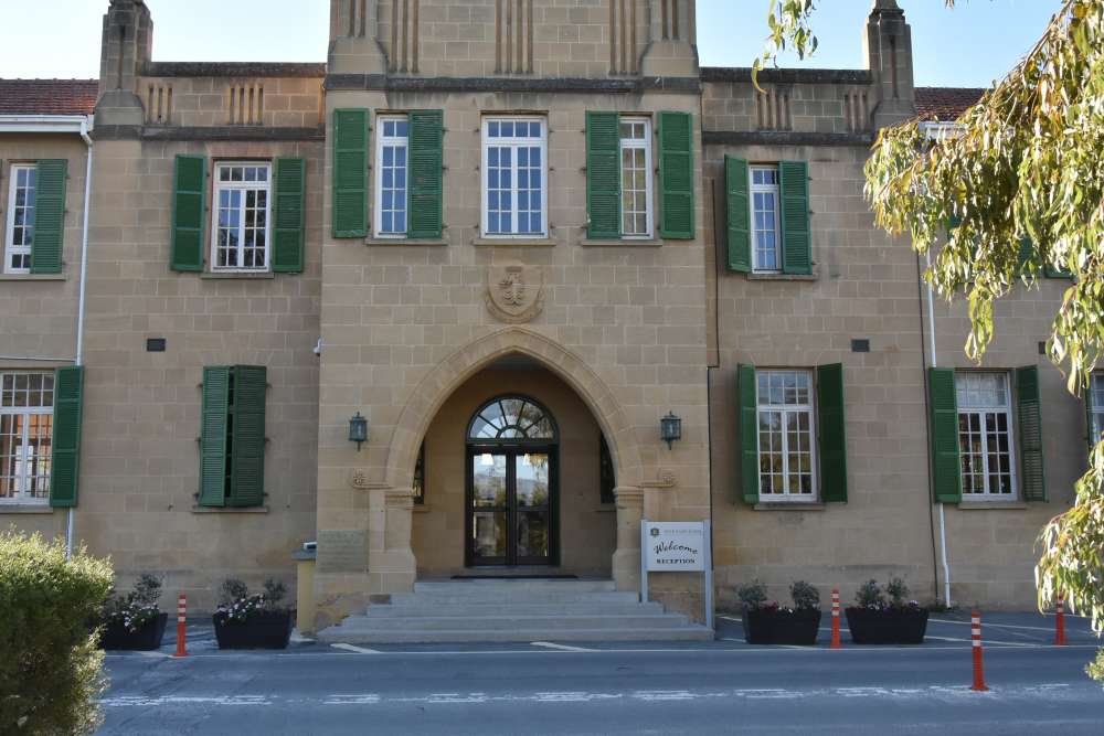 Το English School τίμησε τα 70 χρόνια από τη θυσία του Μιχαλάκη Καραολή (εικόνες)