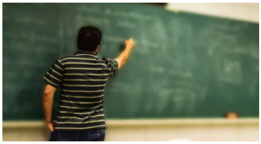 Η «Ισότητα» ζητά την απόσυρση του σχεδίου αξιολόγησης εκπαιδευτικών