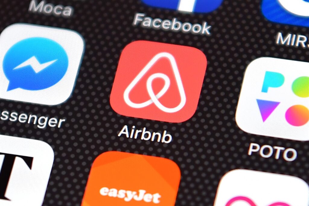 Εργατικές εστίες όχι Airbnb