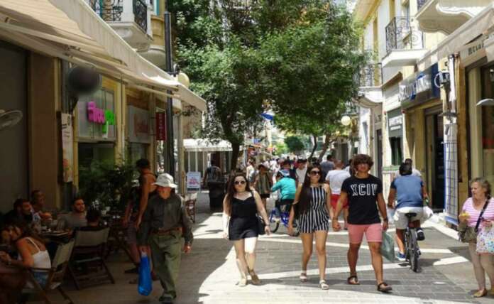 Νόμιμα στην Κύπρο 40.735 Ρώσοι, 16.279 από το Νεπάλ και άλλοι 145.000 πολίτες τρίτων χωρών