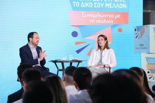 Στην Κύπρο Μέτσολα και πρόεδροι πολιτικών ομάδων ΕΚ για συνάντηση με ΠτΔ και επαφές