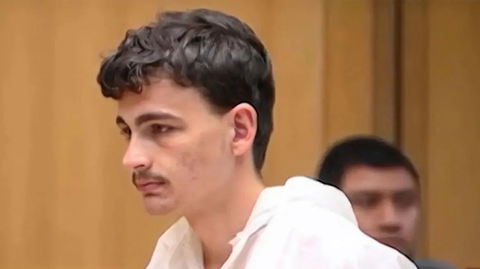 Άγριο φονικό στο Κονέκτικατ: Χτύπησε τη μητέρα του μέχρι θανάτου με σφυρί και έτρεχε στο δάσος φωνάζοντας «μαμά»