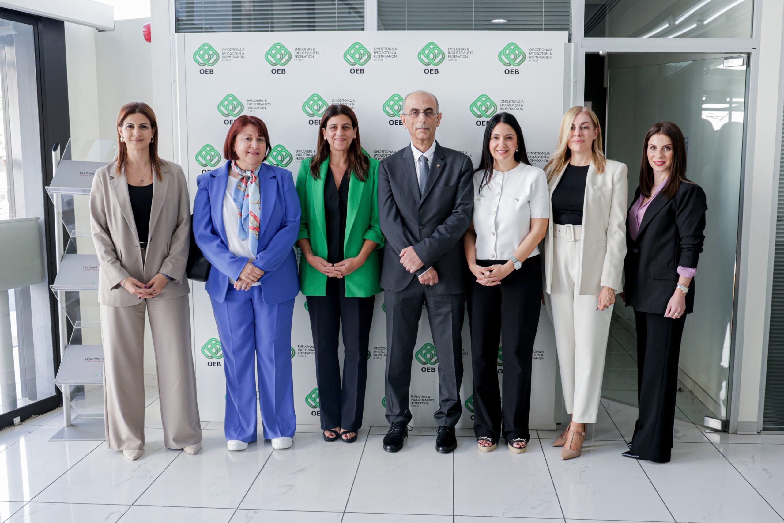 Κοινή δράση Επιτρόπου Ισότητας και ΟΕΒ για προώθηση έμφυλου εργασιακού περιβάλλοντος