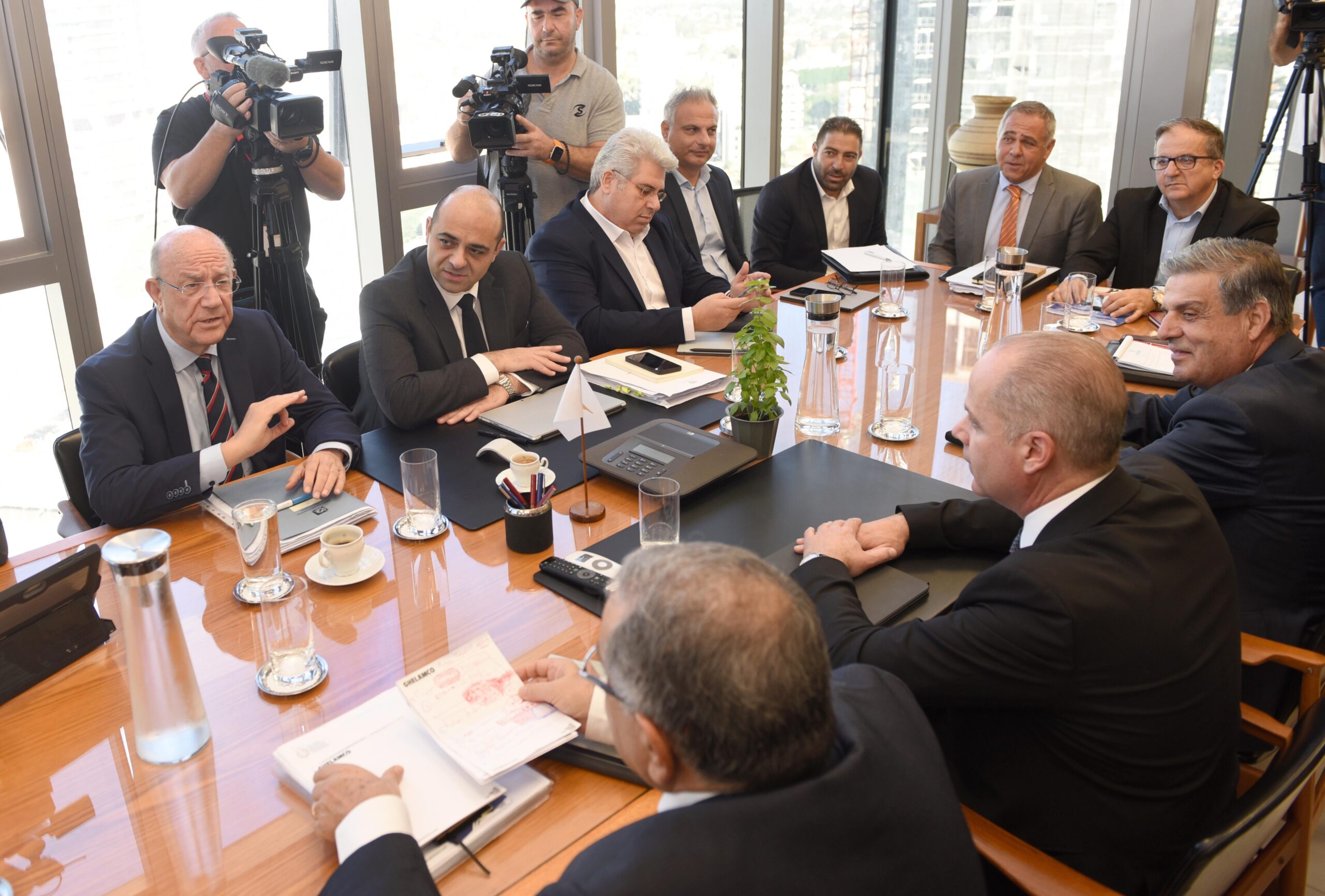 Χωρίς συμφωνία αλλά με πρόοδο η σύσκεψη για την ΑΤΑ – «Διανύθηκε έδαφος» λένε εργοδότες και συντεχνίες