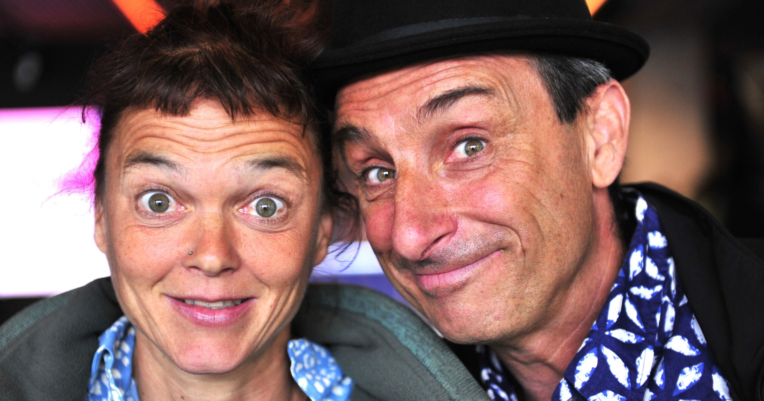 Pss Pss: Όταν ο ψίθυρος γίνεται οικουμενική γλώσσα