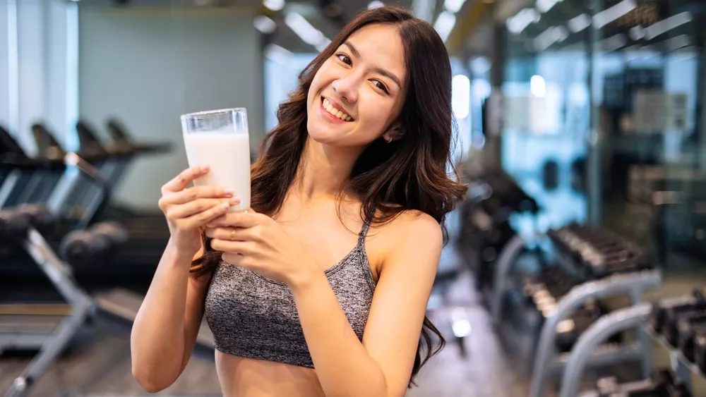 Η αλήθεια πίσω από τα ροφήματα πρωτεΐνης – Πότε να τα προτιμάτε και πότε όχι