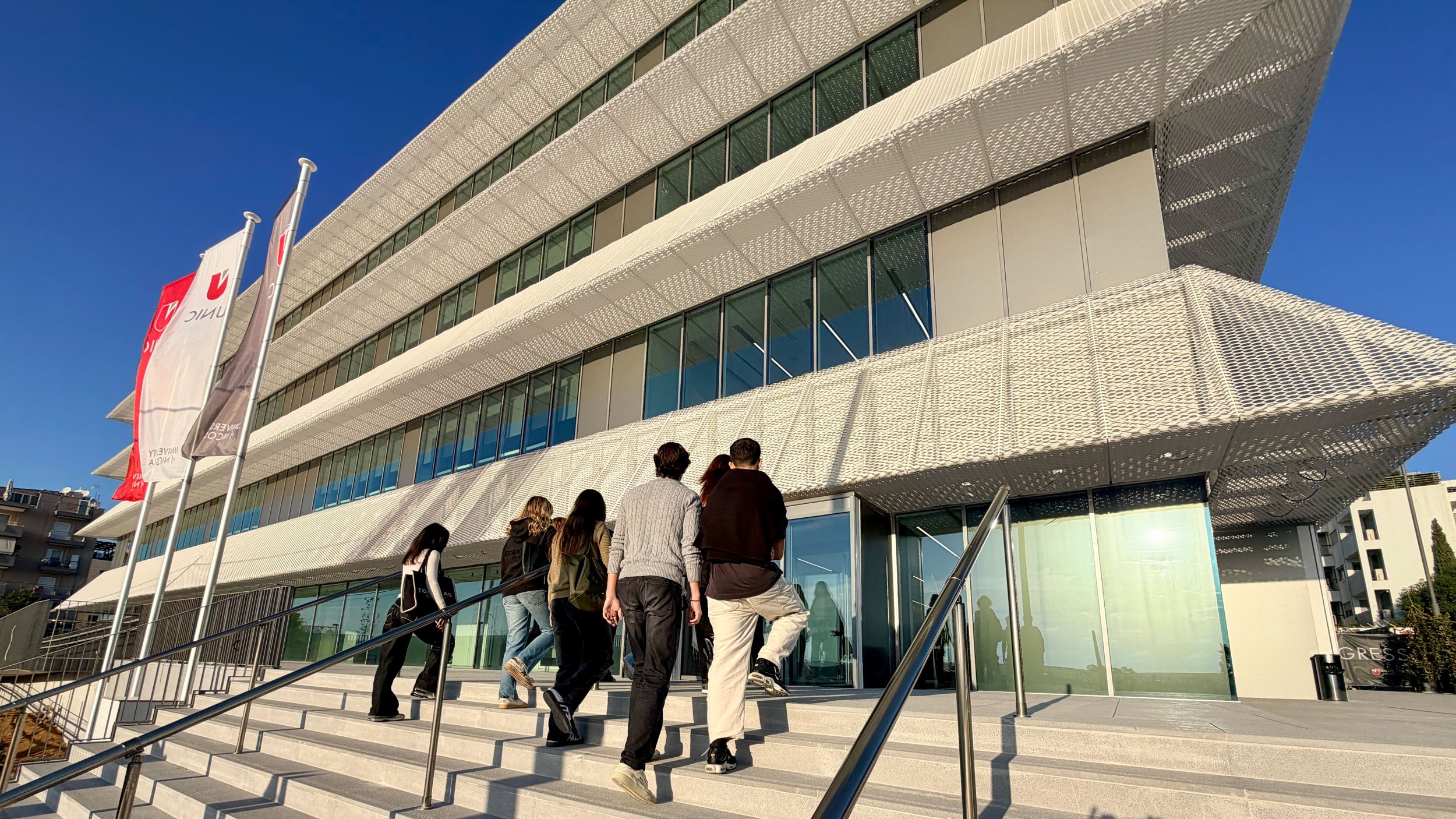 UNIC Athens: Υποδέχτηκε σήμερα τους πρώτους φοιτητές και φοιτήτριες