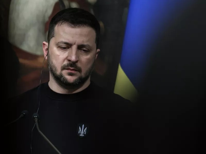Ζελένσκι: Βρισκόμαστε μπροστά στο δίλημμα, ή θα χάσουμε τον βασικό εταίρο μας ή την αξιοπρέπειά μας