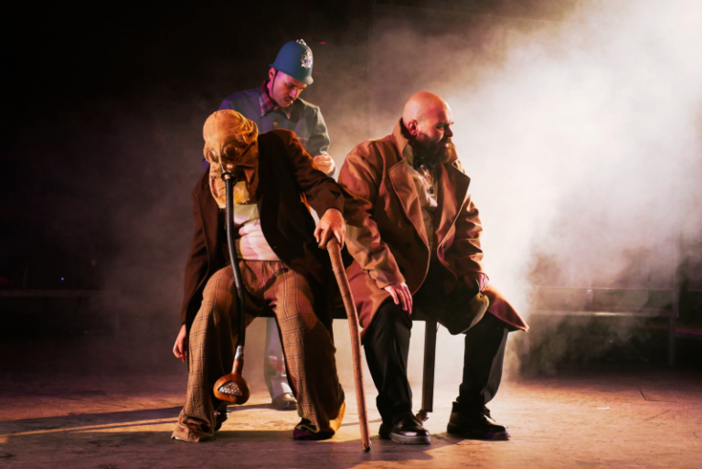 Ο «Άνθρωπος Ελέφαντας» έρχεται στη σκηνή: Ένα freakshow στην εποχή των social media