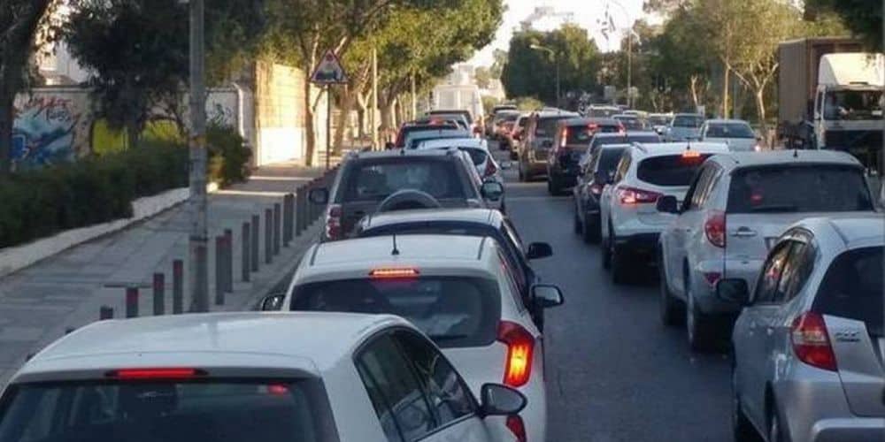 Πέντε δράσεις για αποσυμφόρηση των δρόμων – Τι προβλέπει πρόταση νόμου