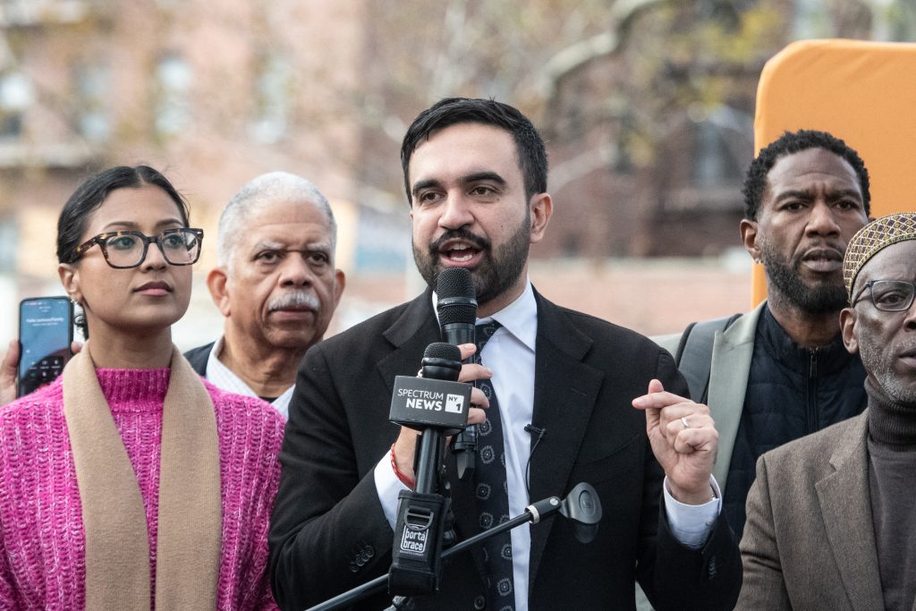 Μαμντάνι: Δηλώνει «έτοιμος» για συνάντη με τον Ντόναλντ Τραμπ