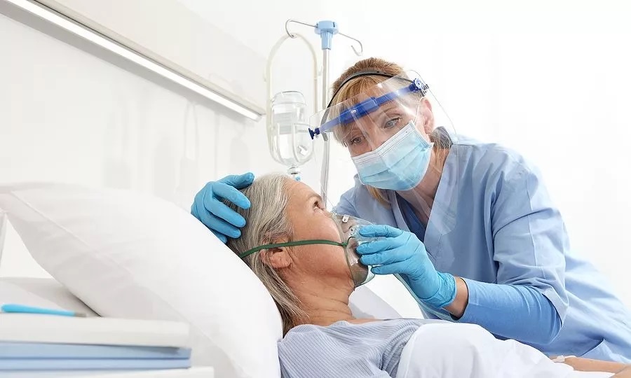 Καλά νέα για χιλιάδες ασθενείς: Ξεκινά η αποζημίωση για συμπυκνωτές οξυγόνου μέσω του ΓεΣΥ με συνεισφορά