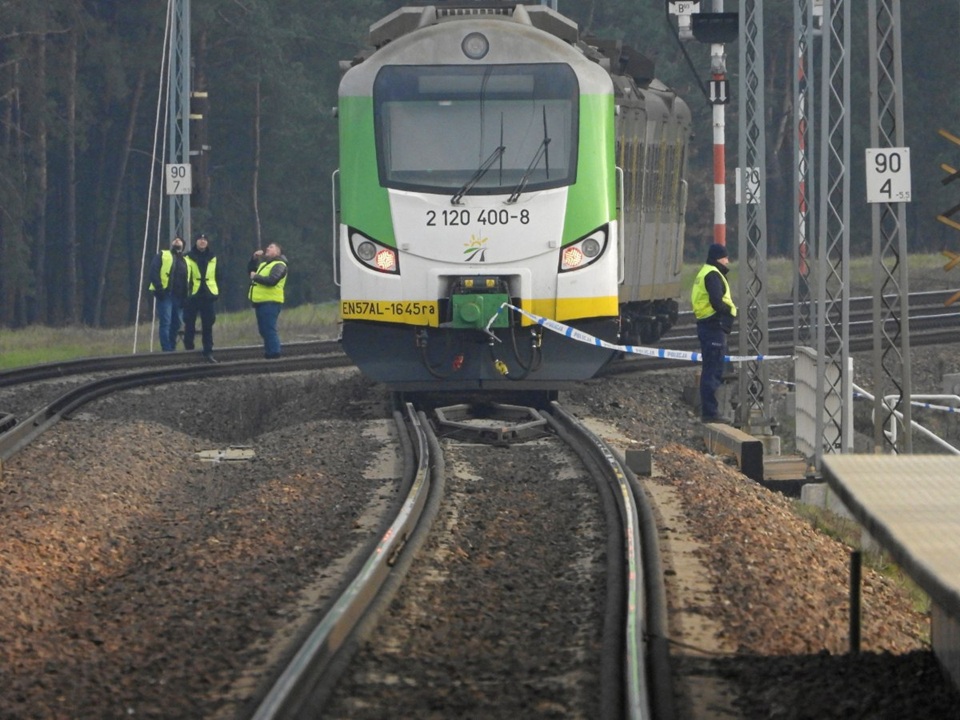 Πολωνία: Εντοπίστηκαν δύο ύποπτοι για σαμποτάζ σε σιδηροδρομικές γραμμές – Υπόνοιες για ρωσική ανάμειξη