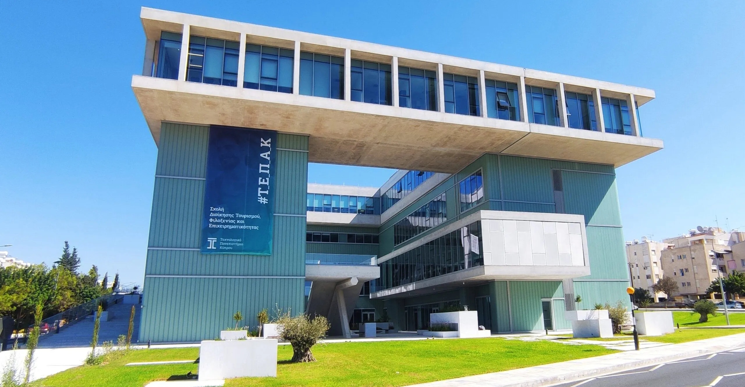 «Τσιμεντώνεται» η νέα Σχολή του ΤΕΠΑΚ – Θαλάσσιες Επιστήμες, Τεχνολογία και Βιώσιμη Ανάπτυξη στη Λάρνακα