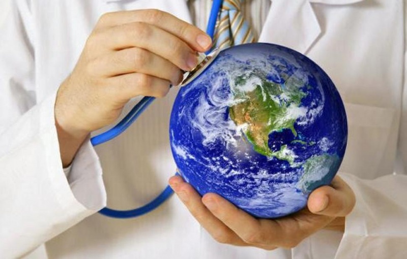 Καύσωνες, πυρκαγιές και λειψυδρία επηρεάζουν την υγεία μας – Σήμα κινδύνου από έκθεση του ΠΟΥ