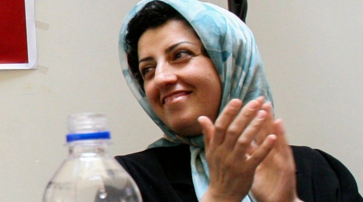 Ναργκίς Μοχαμαντί: Η βραβευθείσα με Νόμπελ Ειρήνης συνελήφθη στο Ιράν