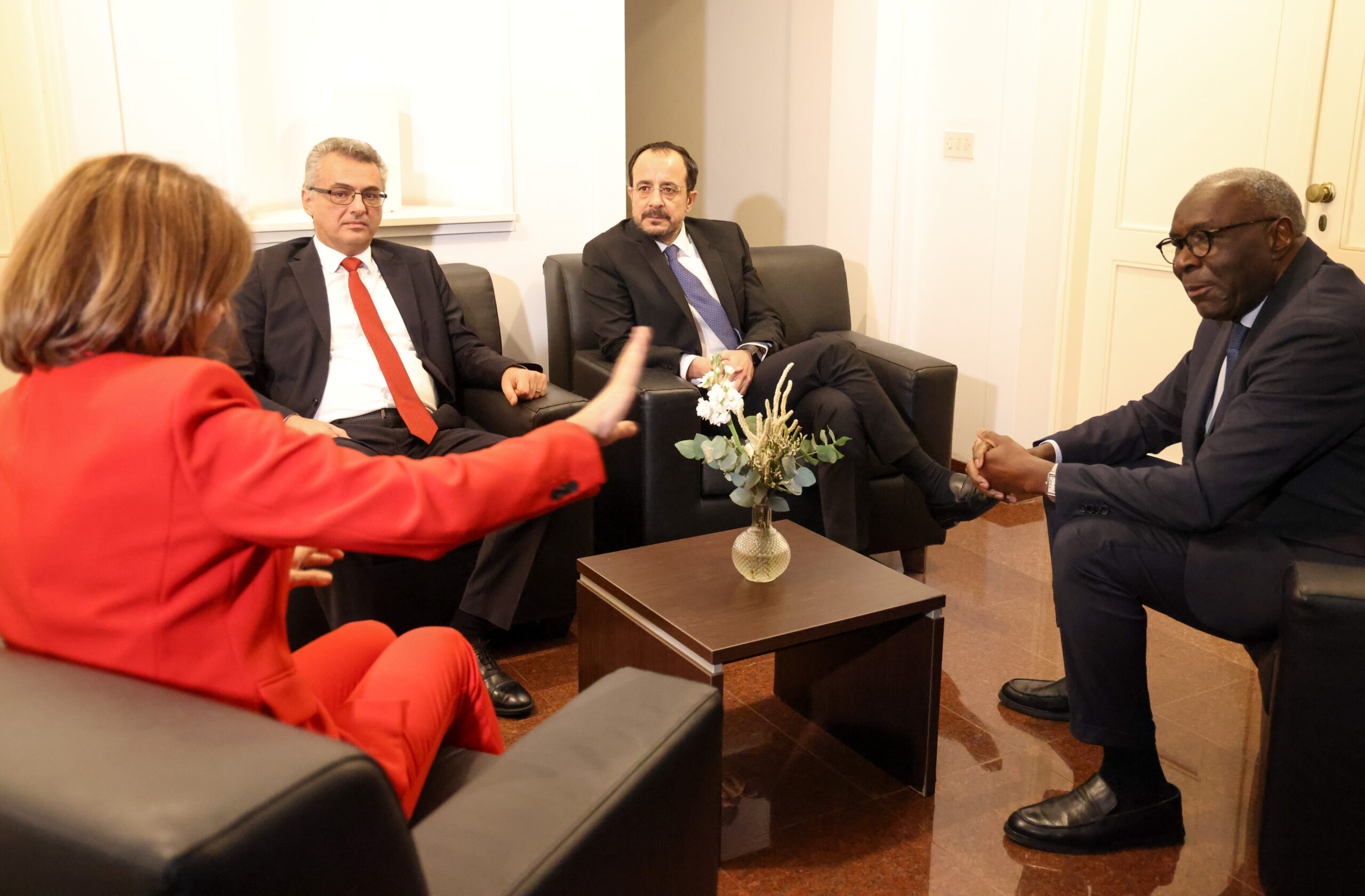 Καθοριστικό ραντεβού Ολγκίν στην Άγκυρα – Συναντά τον Φιντάν και στη συνέχεια ενημερώνει ΓΓ ΟΗΕ