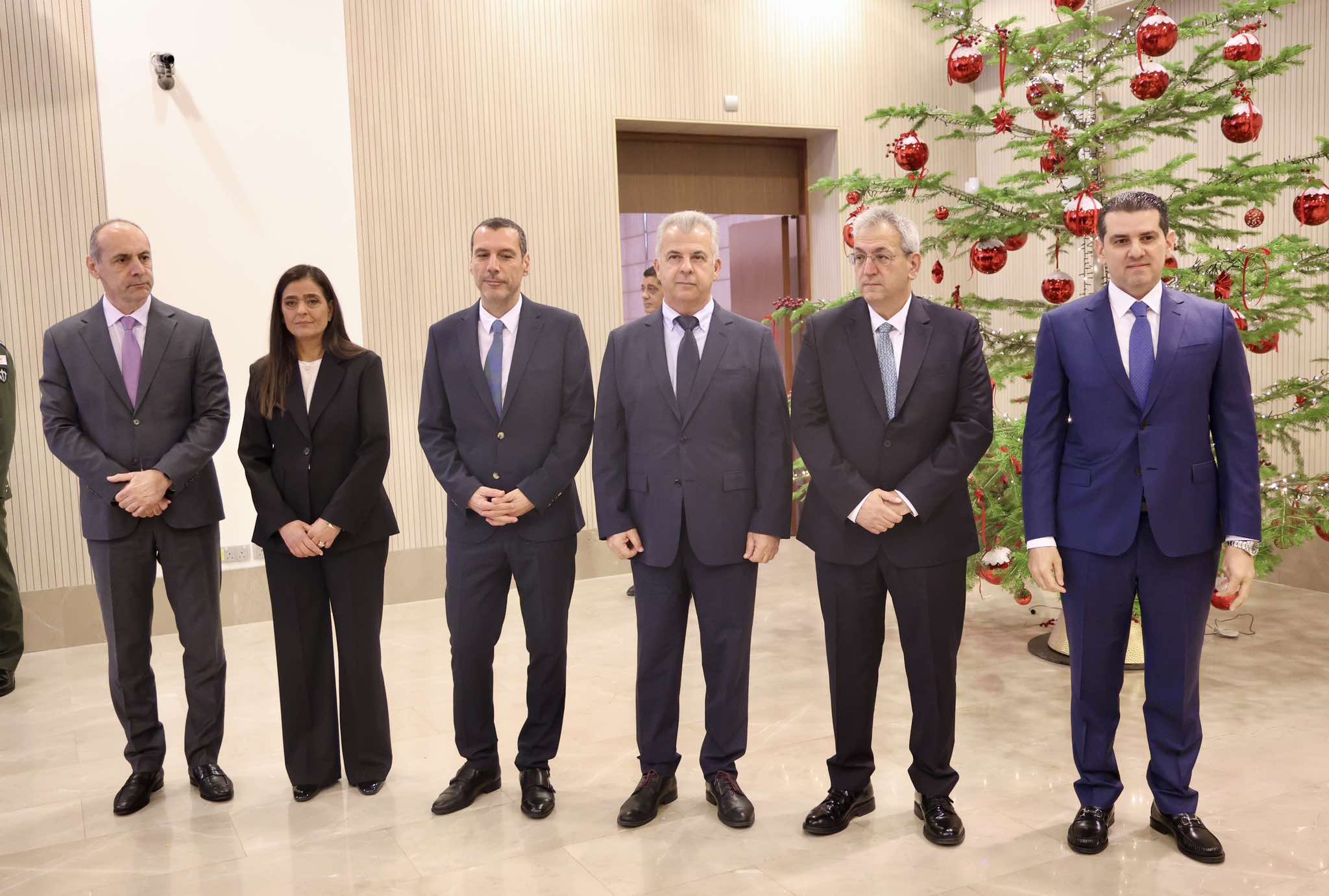 LIVE: Αναλαμβάνουν καθήκοντα τα νέα μέλη του Υπουργικού Συμβουλίου – Σε εξέλιξη η τελετή διαβεβαίωσης – Αλλάζουν σκυτάλη πέντε Υπουργοί