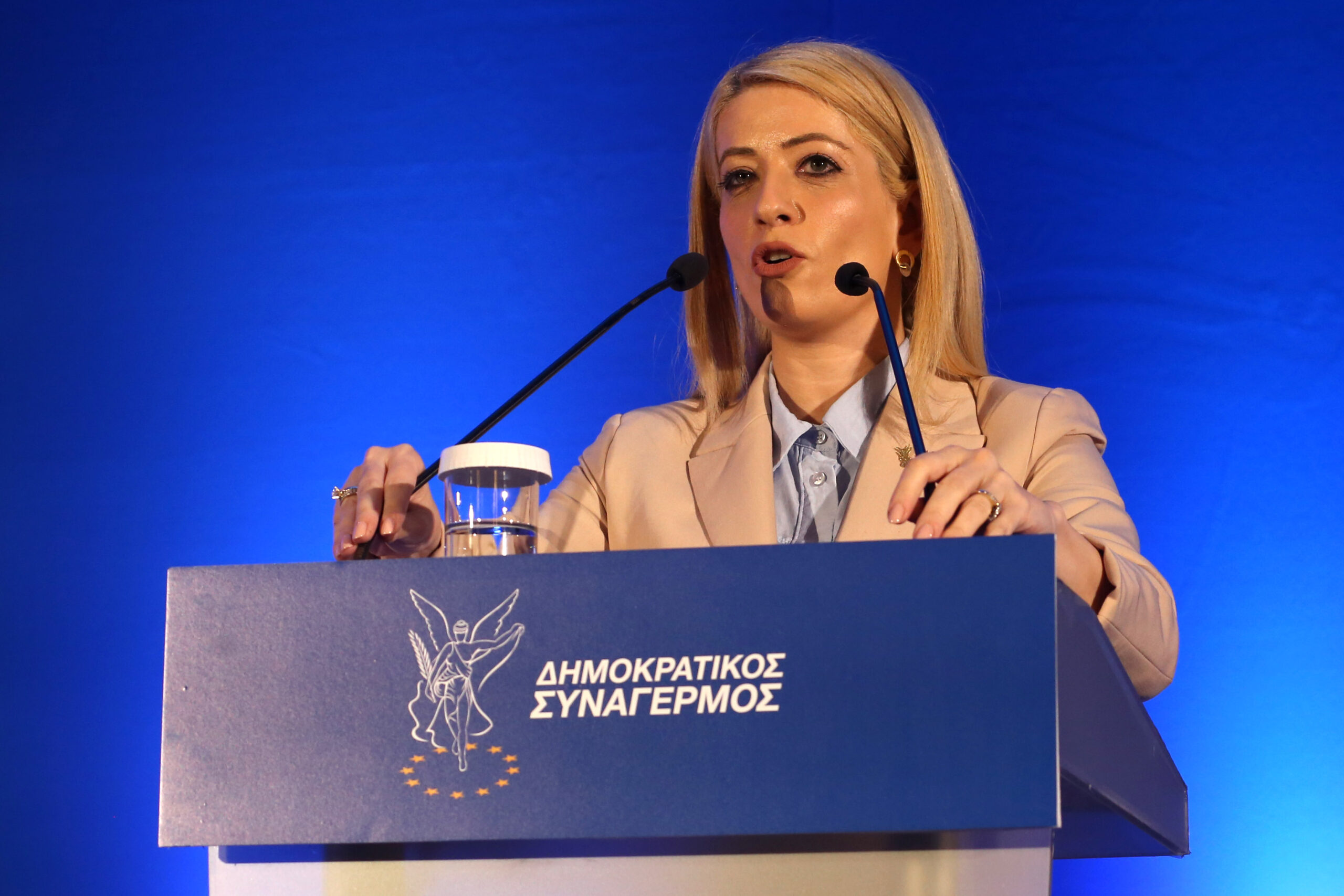 Βουλευτικές εκλογές: Ο πήχης για Αννίτα, τα μέτωπα του Στέφανου – Η αντίδραση Νικόλα και το θιγμένο ΕΛΑΜ