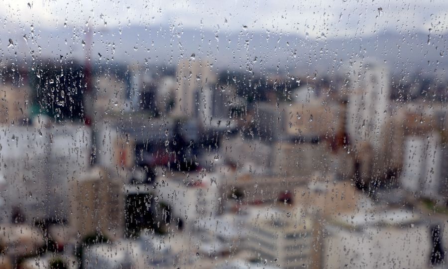 Κίτρινη προειδοποίηση για καταιγίδες και χαλάζι – Πότε τίθεται σε ισχύ