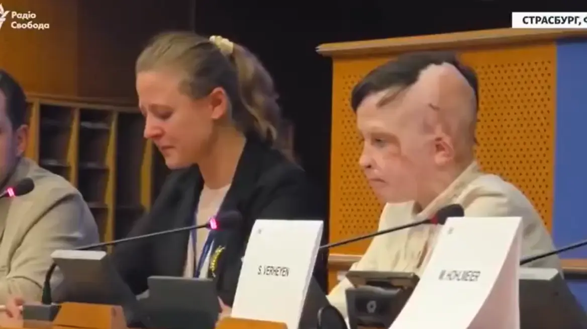 «Ήταν η τελευταία φορά που είδα τη μαμά μου»: Ο 11χρονος Ρόμαν από την Ουκρανία λύγισε το Ευρωπαϊκό Κοινοβούλιο