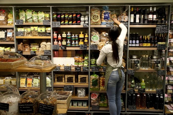 Κατώτατος μισθός πολλών ταχυτήτων – Διπλή αποτυχία για Κυβέρνηση και Μουσιούττα