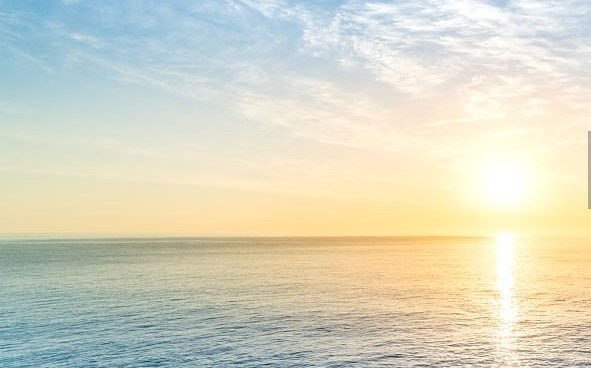 Όσο ζούμε τις χρονιές και τις στιγμές μας