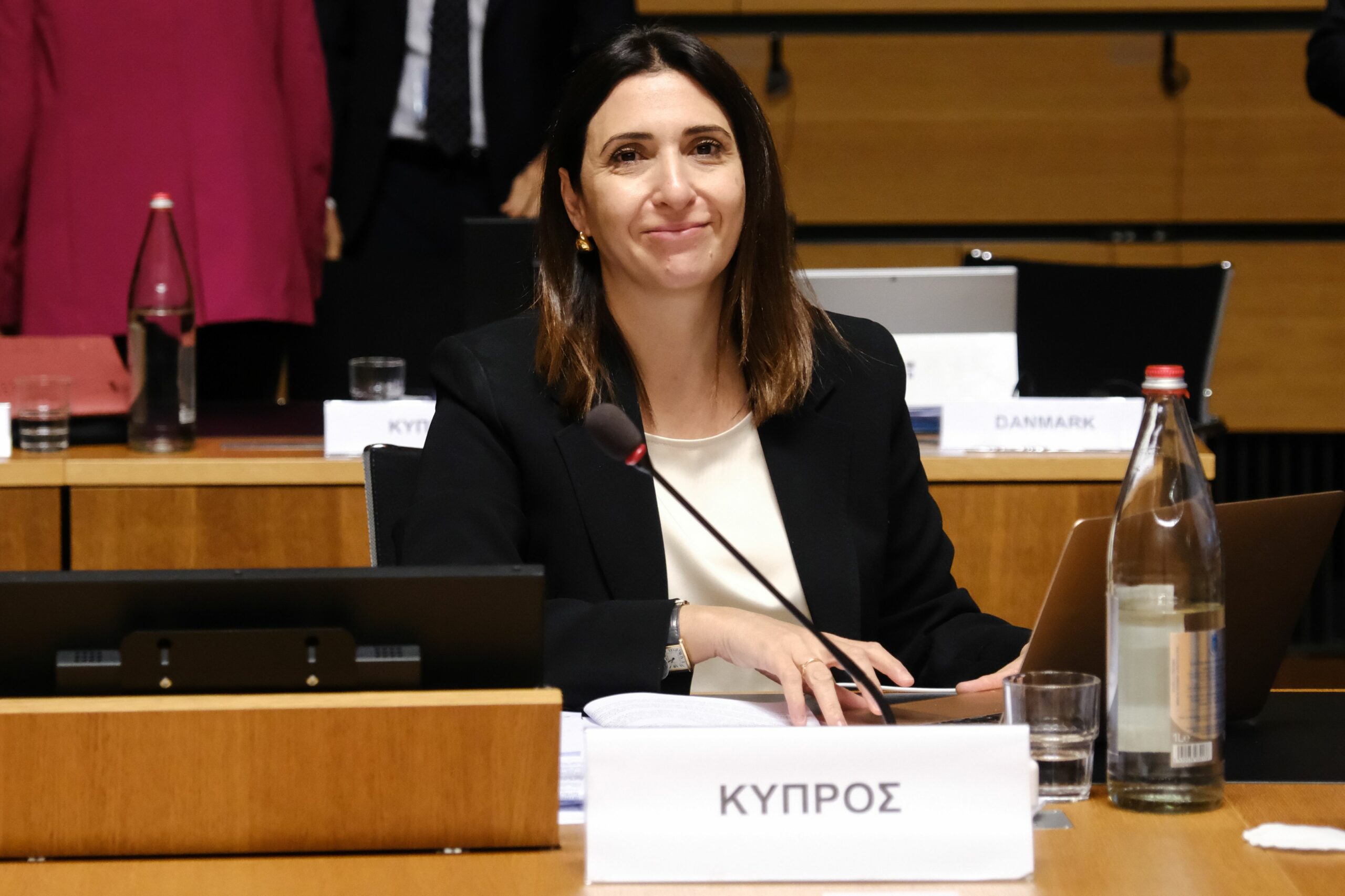 Άξια οικοδέσποινα η Ραουνά