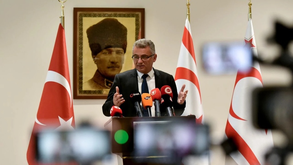 Ρητορική αδιεξόδου μεταμφιεσμένη σε ρητορική επιδίωξης λύσης